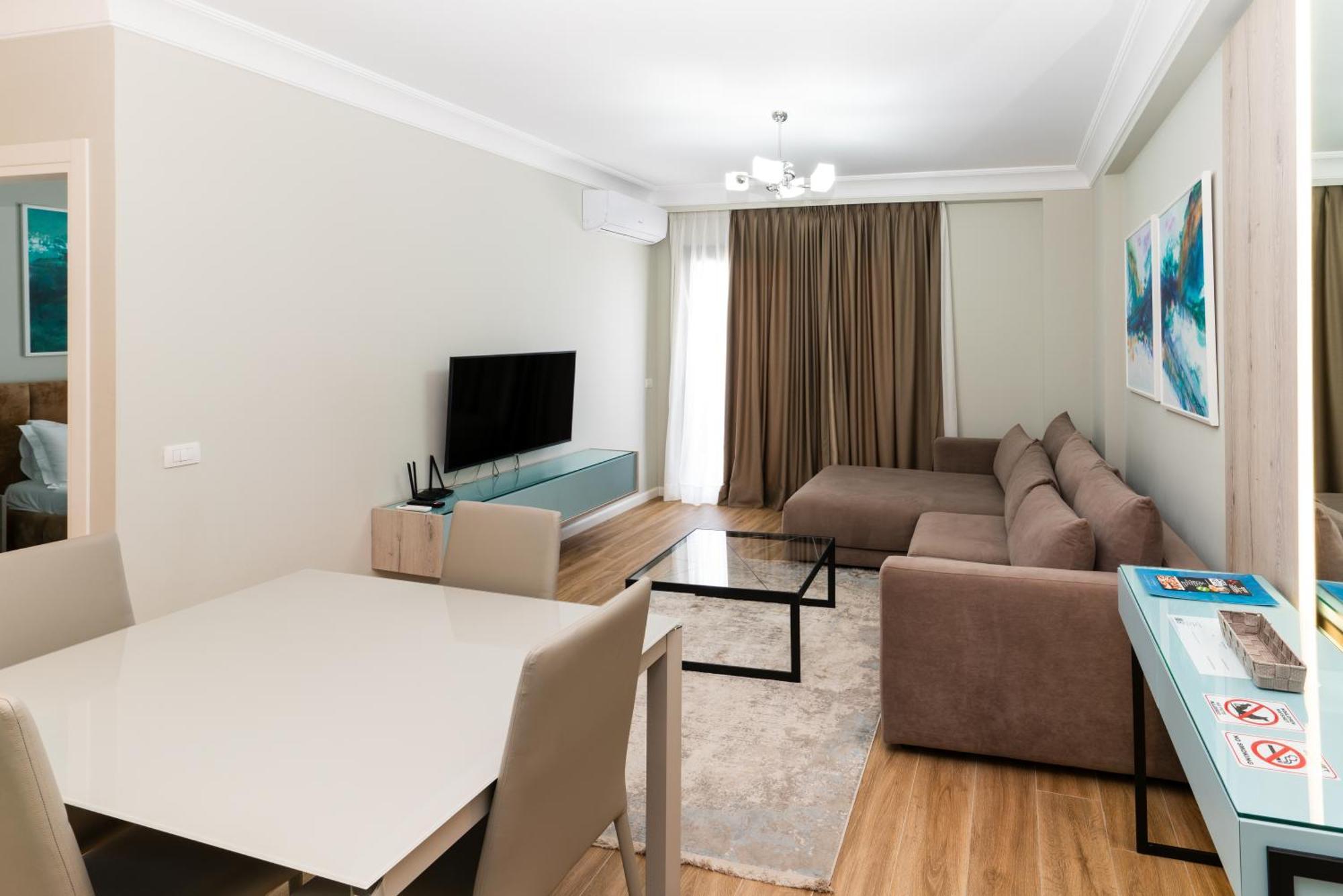 Blissful Apartments Sarandë Exteriér fotografie